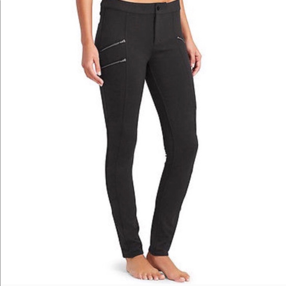 Athleta moto pant w/back pockets